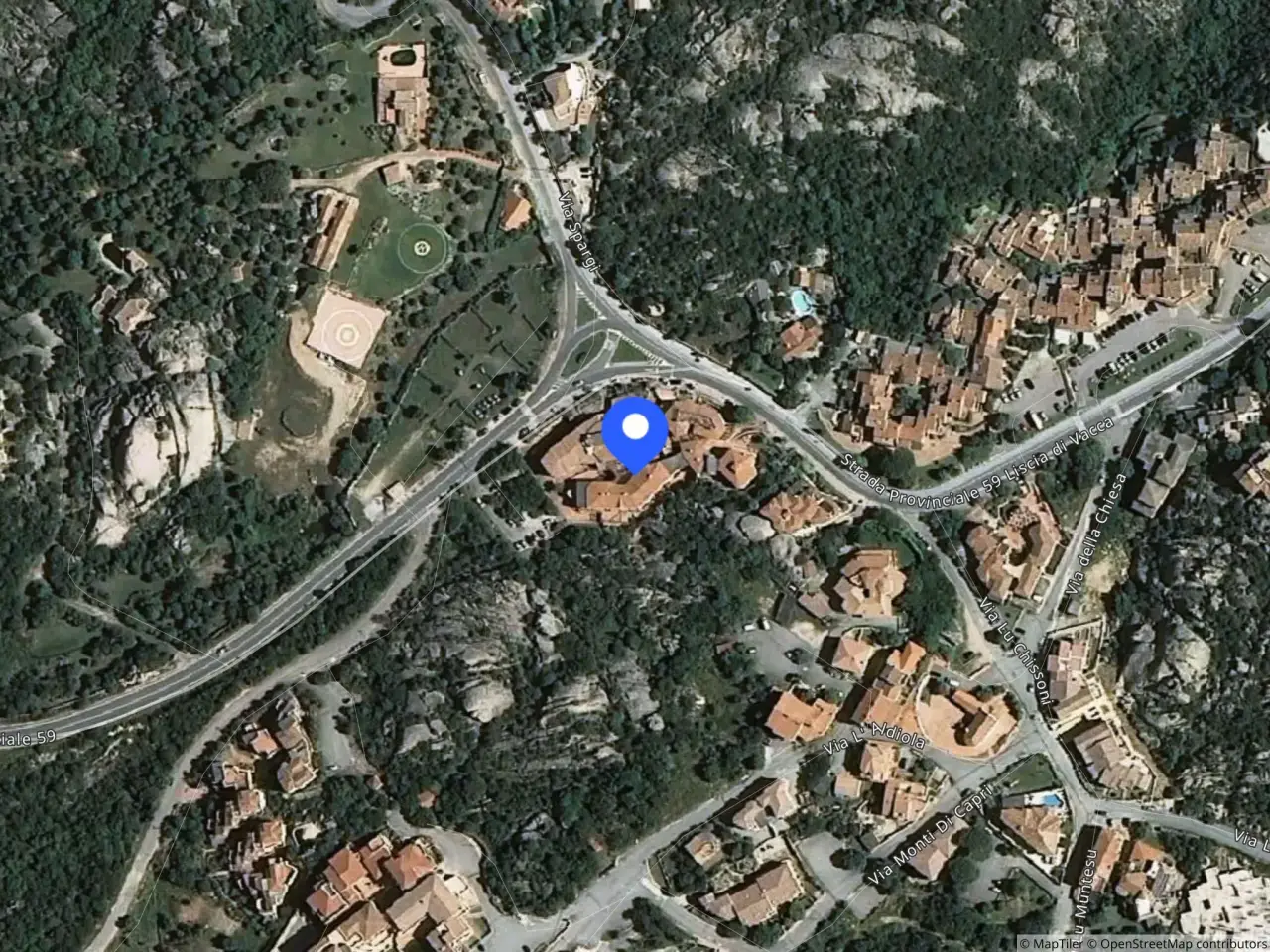 Magazzino in Viale Orecchioni, 07021 Arzachena Ss, Italia 07021, Arzachena, {3} - Foto 1