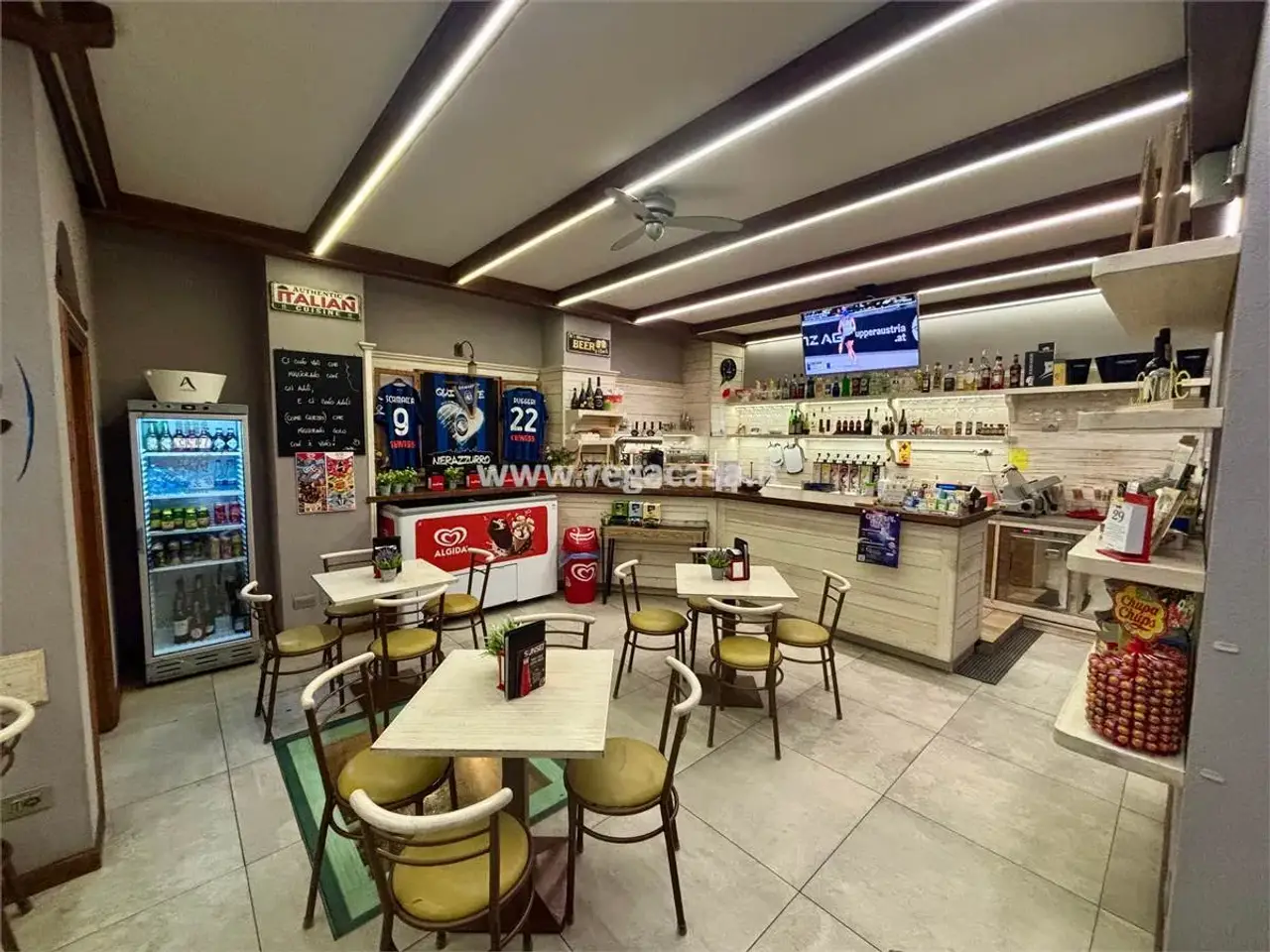 Bar in Via Aldo Moro , San Pellegrino Terme (Bg), San Pellegrino Terme, {3} - Foto 2