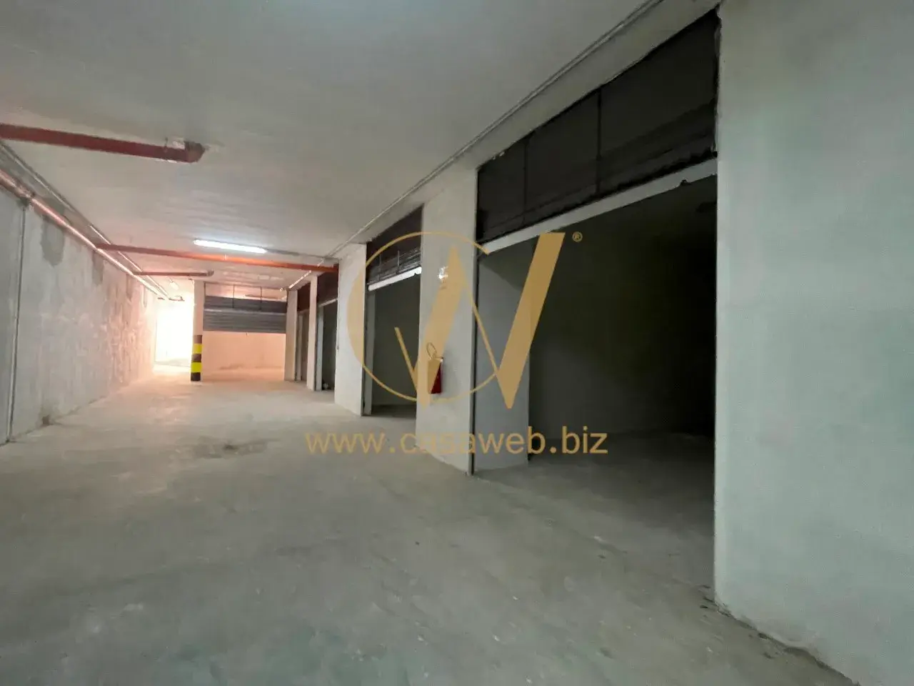 Garage in Via Gaetano Salvemini, Caserta, {3} - Foto 1