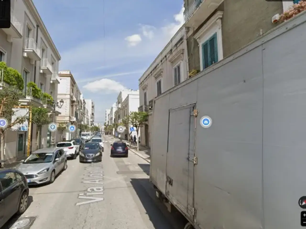 Negozio in Via Aldo Moro, Trani, {3} - Foto 1