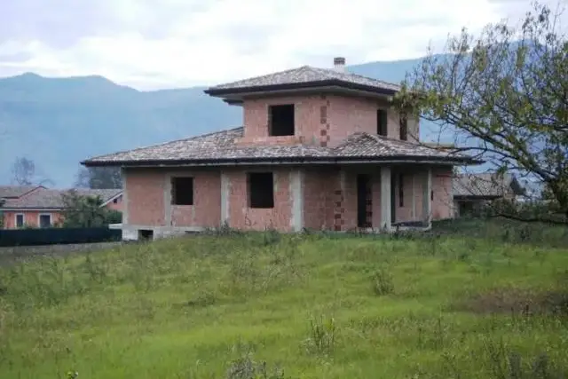 Villa in Via Bonifica Falasca, Cassino - Foto 1