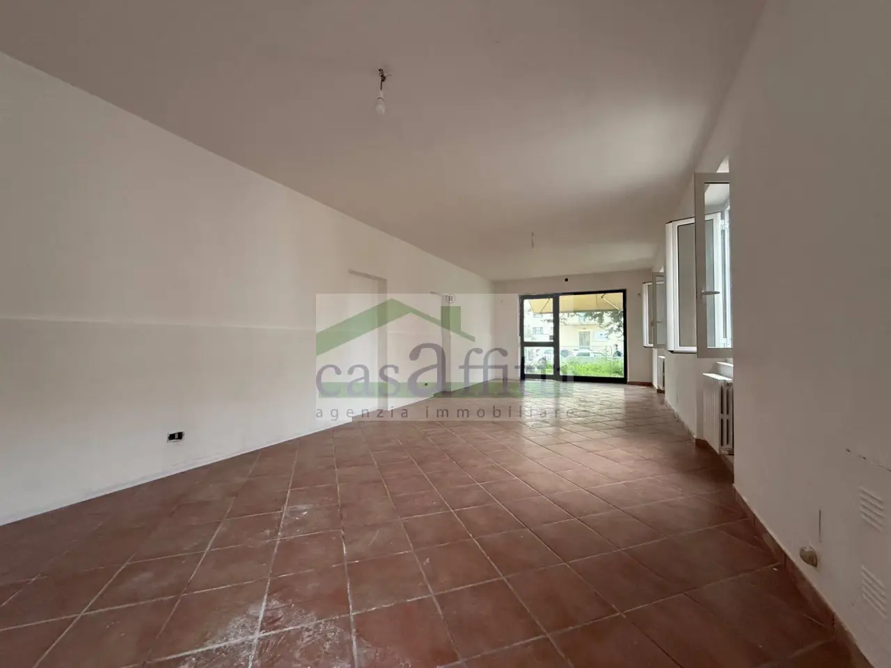 Negozio in Via dei Vestini 114, Chieti, {3} - Foto 2