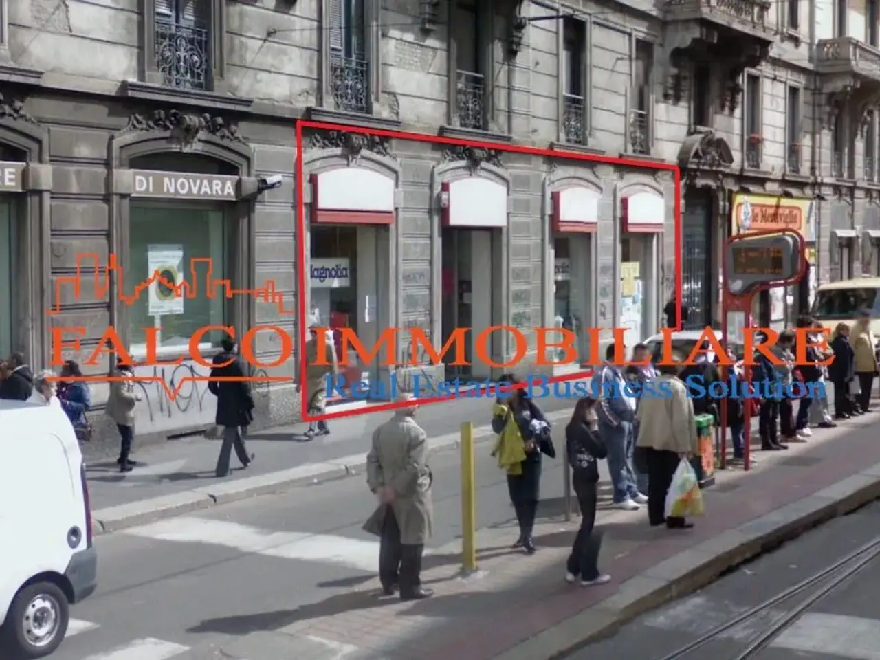 Negozio in Via Farini 72, Milano, {3} - Foto 2