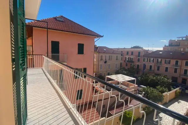 Penthouse in Corso Dante Alighieri 79, Alassio - Foto 1