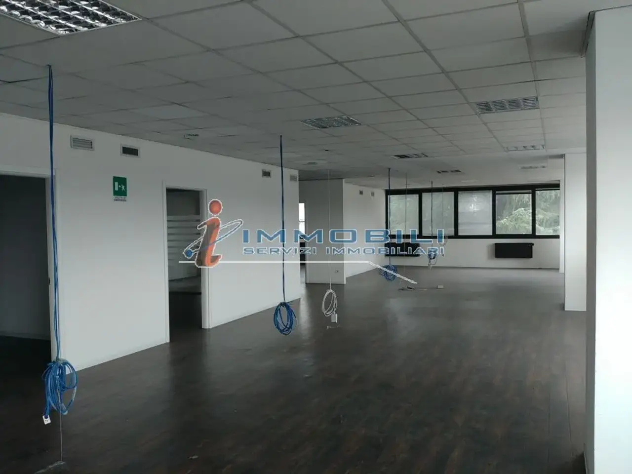 Ufficio in Via Bartolomeo Colleoni, Agrate Brianza, {3} - Foto 1