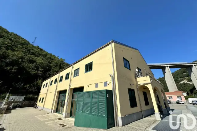 Magazzino in Via Peagne, Pietra Ligure - Foto 1