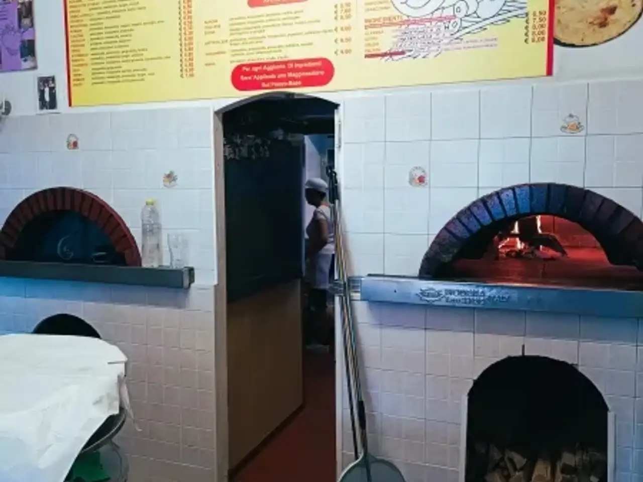 Pizzeria in , Genova, {3} - Foto 1