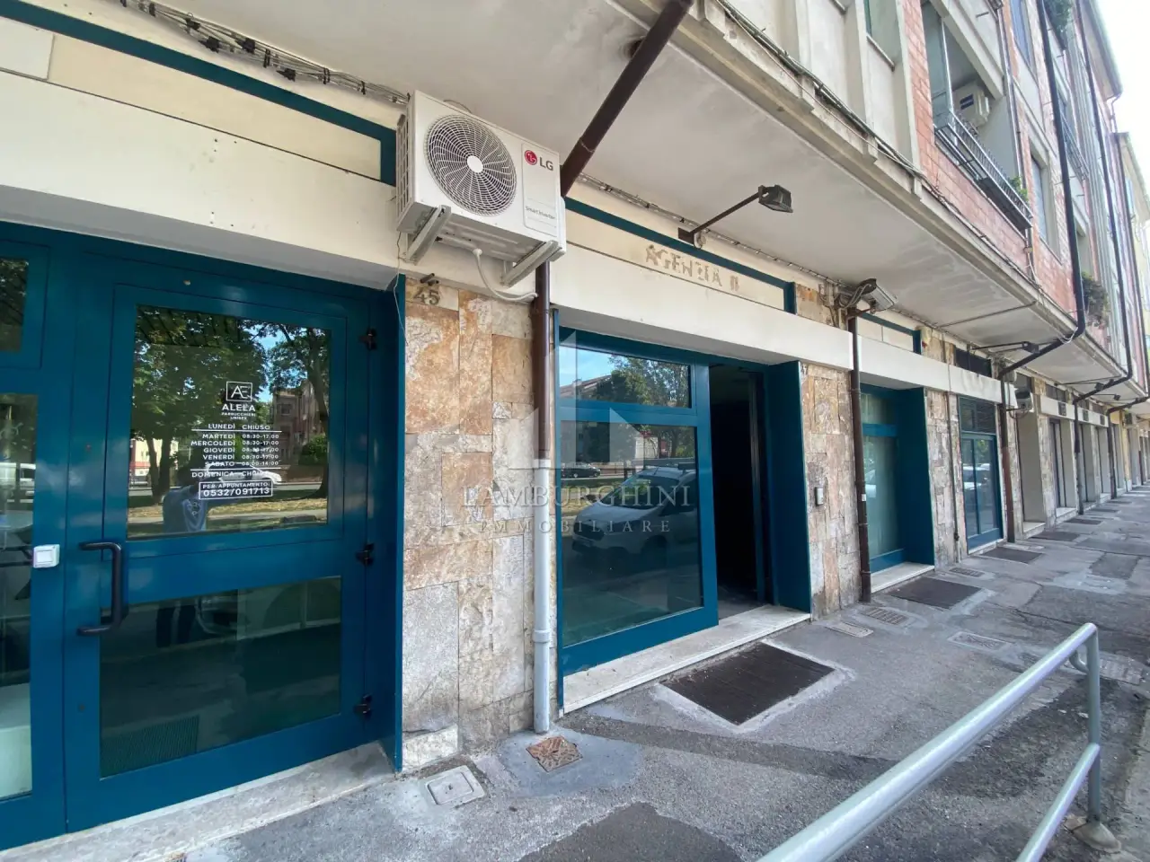 Negozio in Via Arianuova 49, Ferrara, {3} - Foto 1