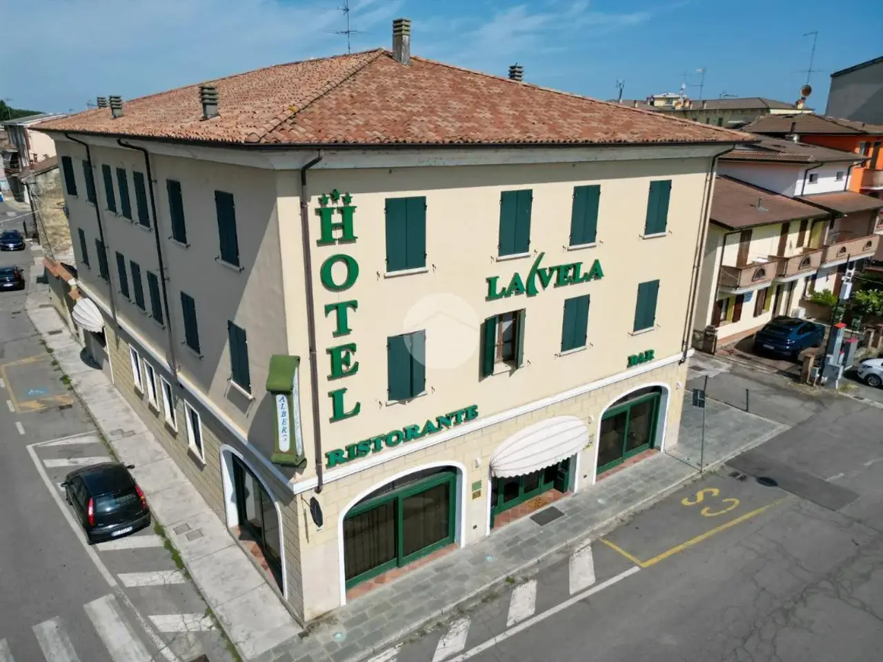 Albergo in Piazza Don P.Mazzolari 2, Viadana, {3} - Foto 1