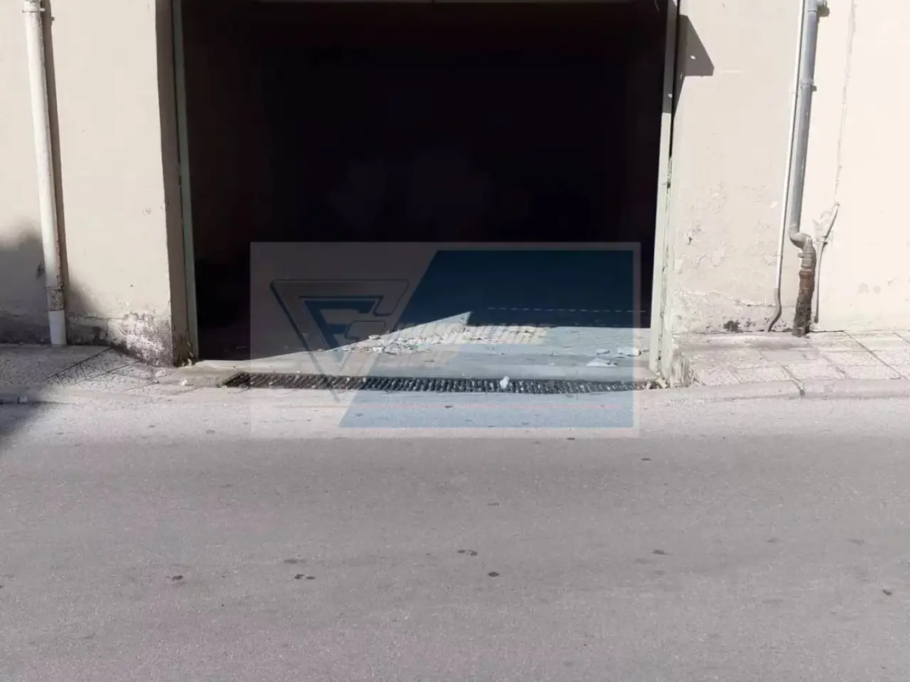 Parcheggio chiuso in , Priolo Gargallo, {3} - Foto 2
