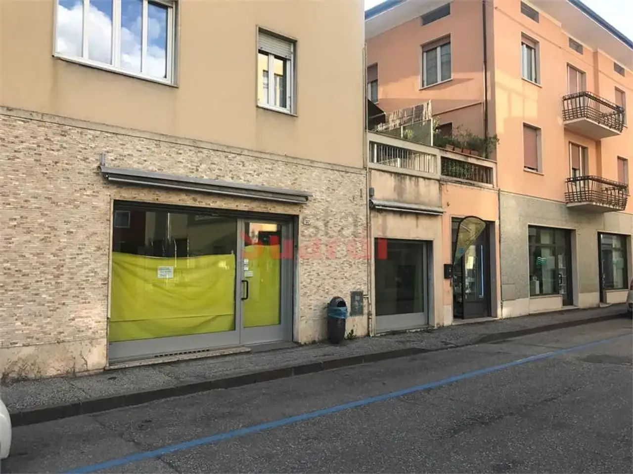Negozio in Rovereto, Rovereto, {3} - Foto 2