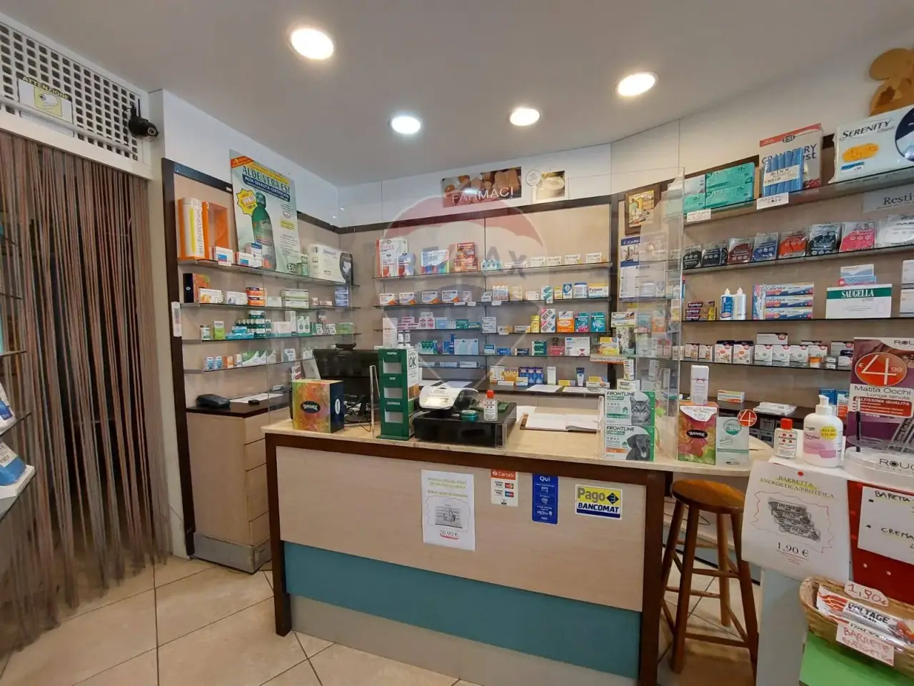 Esercizio commerciale in Via Mario Rapisardi 68/B, Palermo, {3} - Foto 1