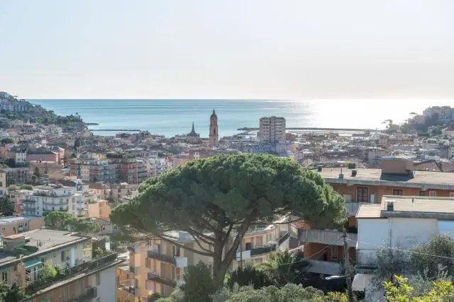 Penthouse in Salita del Boschetto, Rapallo - Photo 1