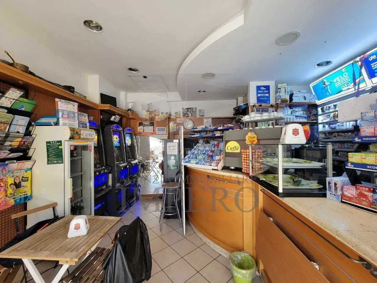 Negozio in Via Aurelia 150, Bordighera, {3} - Foto 1