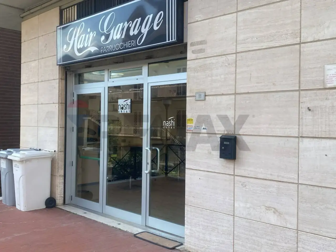 Esercizio commerciale in Via G.Belli 11, Guidonia Montecelio, {3} - Foto 1