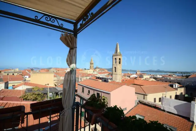 4-room flat, Alghero - Photo 1