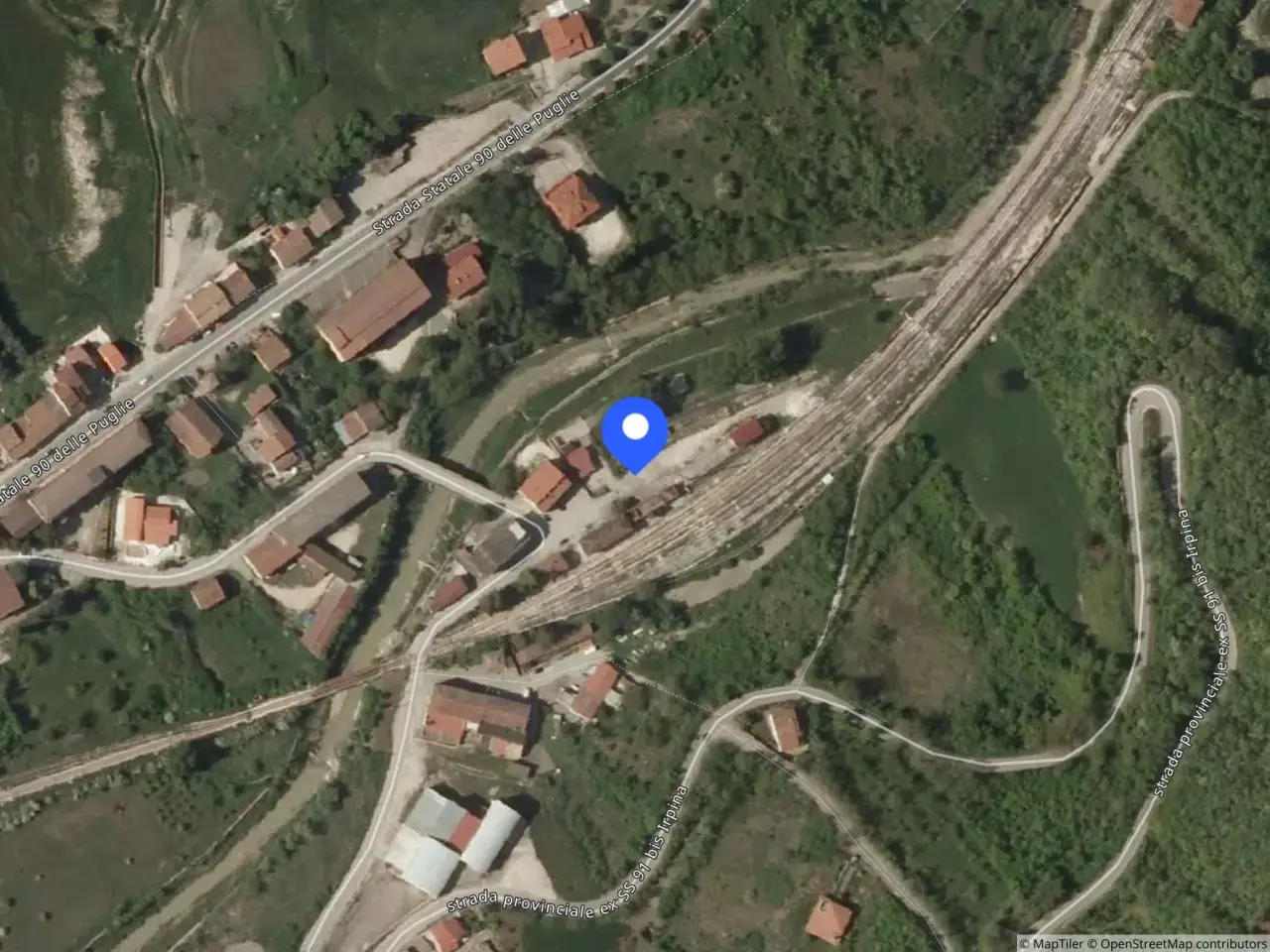 Fabbricato misto in Scalo Ferroviario O Piazzale Stazione, Snc, Savignano Irpino, {3} - Foto 1