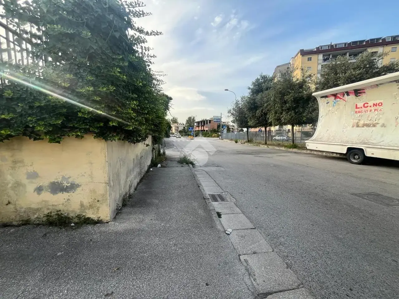 Magazzino in Via XXV Aprile 4, Melito Di Napoli, {3} - Foto 1