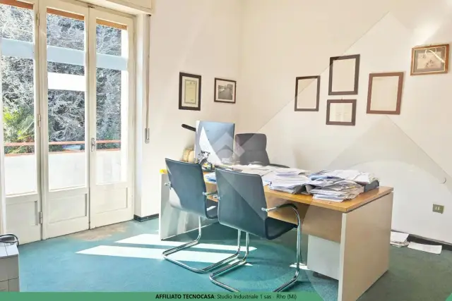 insertion image