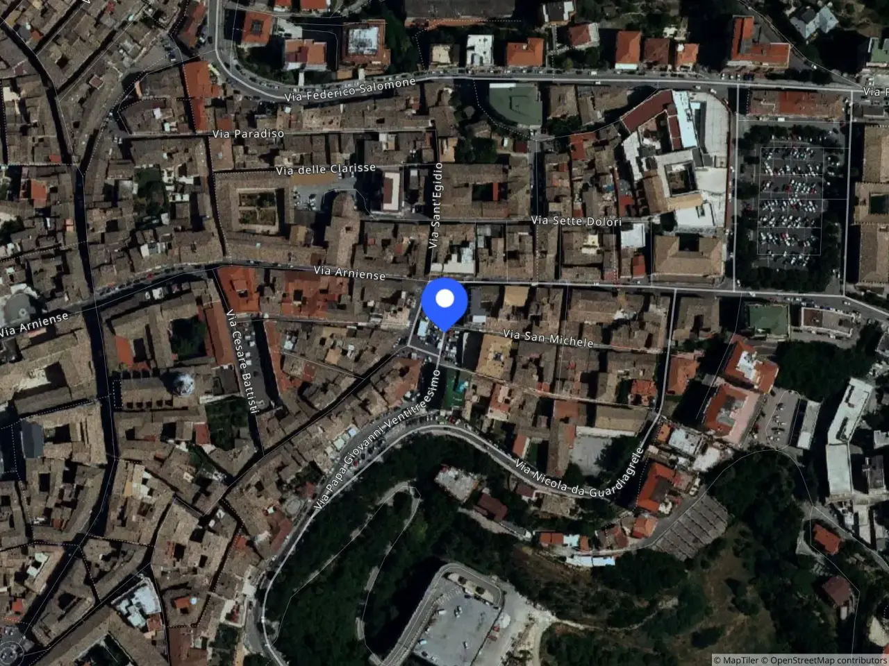 Fabbricato misto in Piazza Giacomo Matteotti Snc, Chieti, {3} - Foto 1