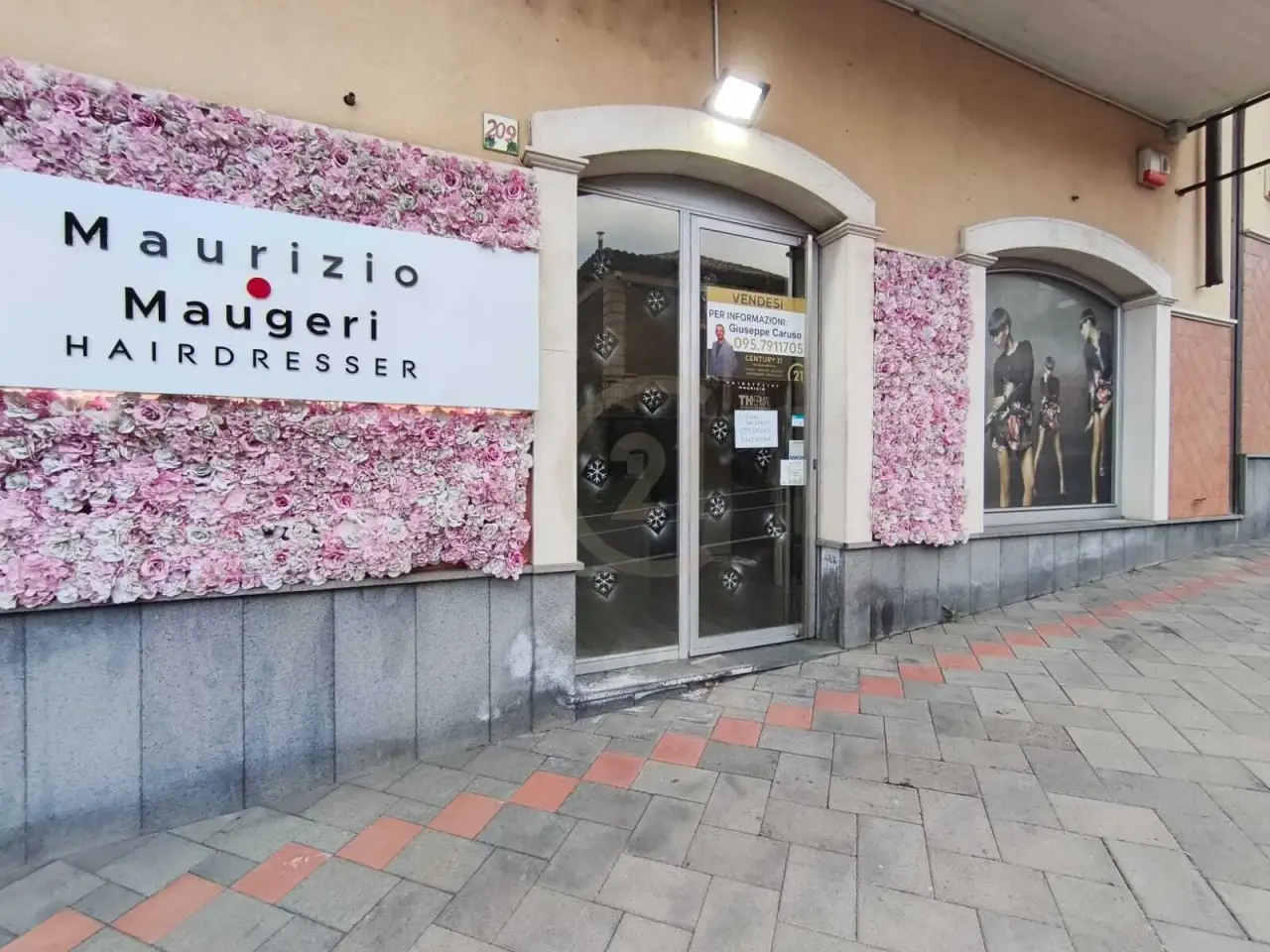 Parrucchiere in Via Etnea 209, Tremestieri Etneo, {3} - Foto 2
