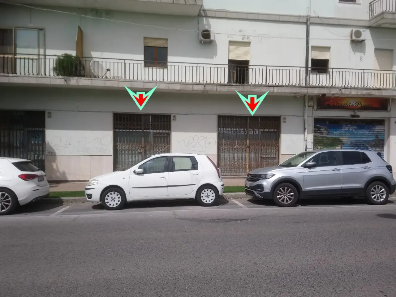 Negozio in Viale Gramsci 165, Carbonia, {3} - Foto 1