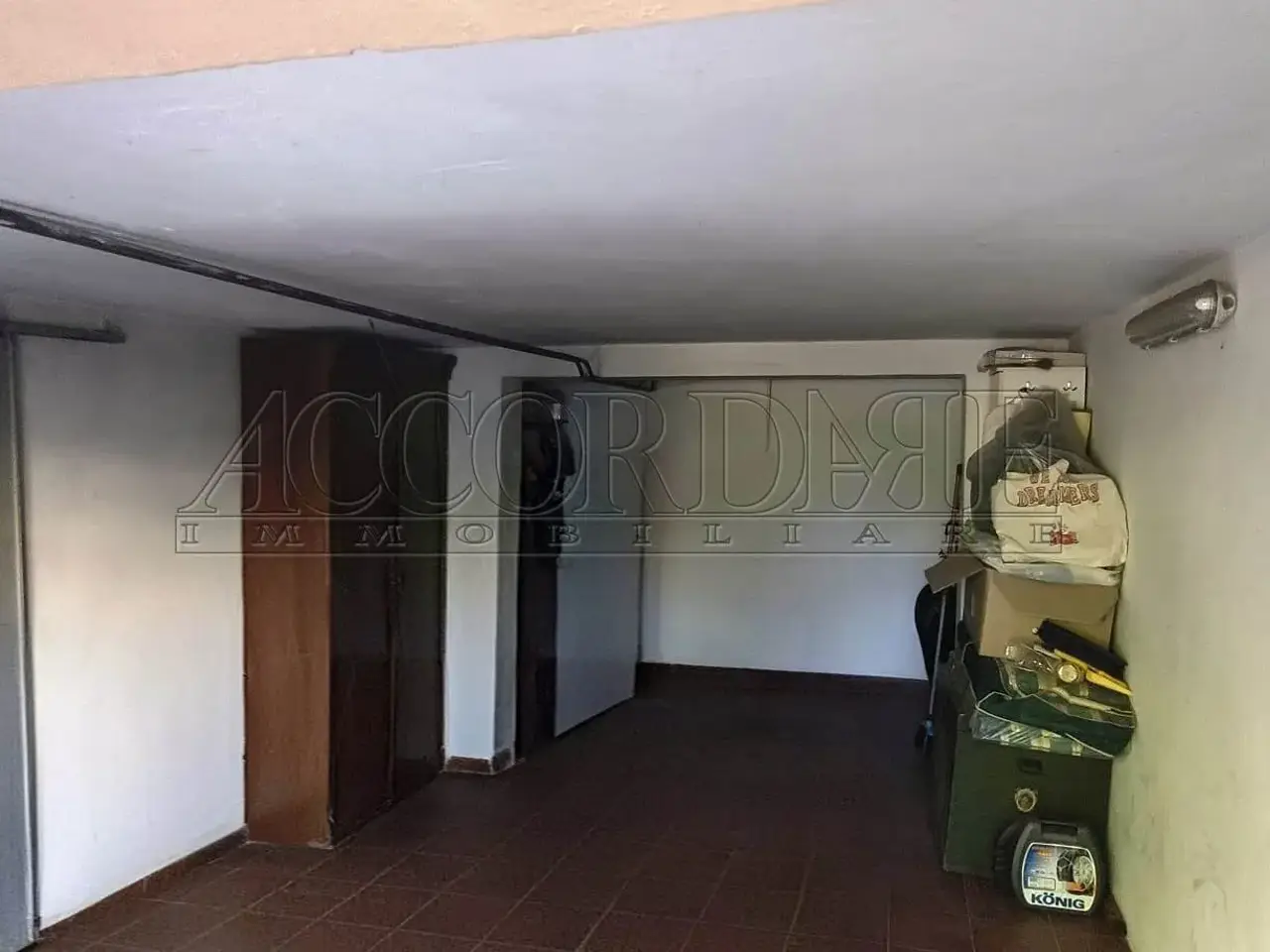Parcheggio chiuso in Via Arnaldo Fusinato, Padova, {3} - Foto 2
