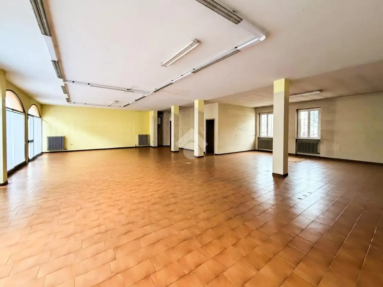 Negozio in Via Filippo Corridoni 22, Verolavecchia, {3} - Foto 2