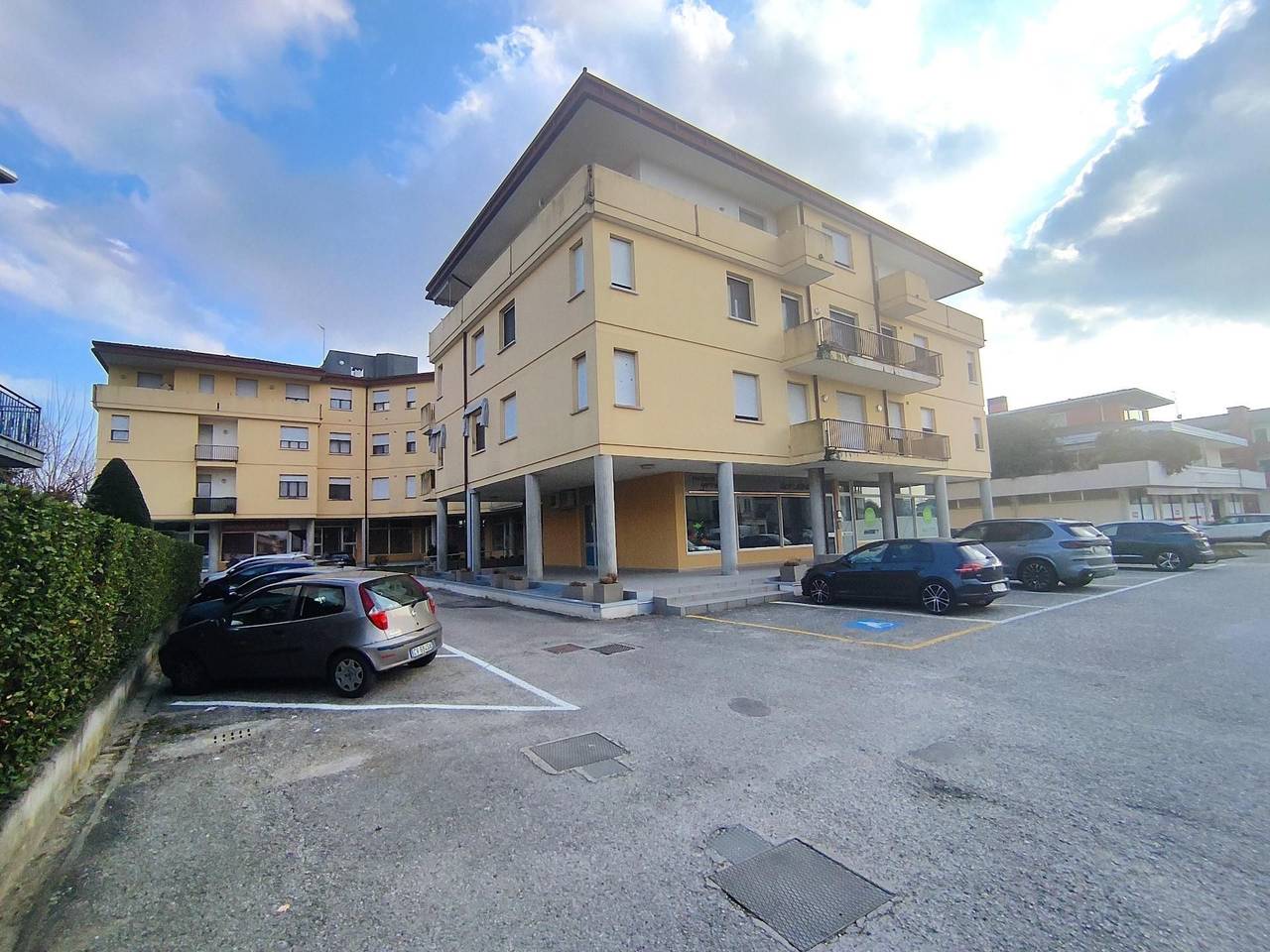 immagine annuncio 1 di 12