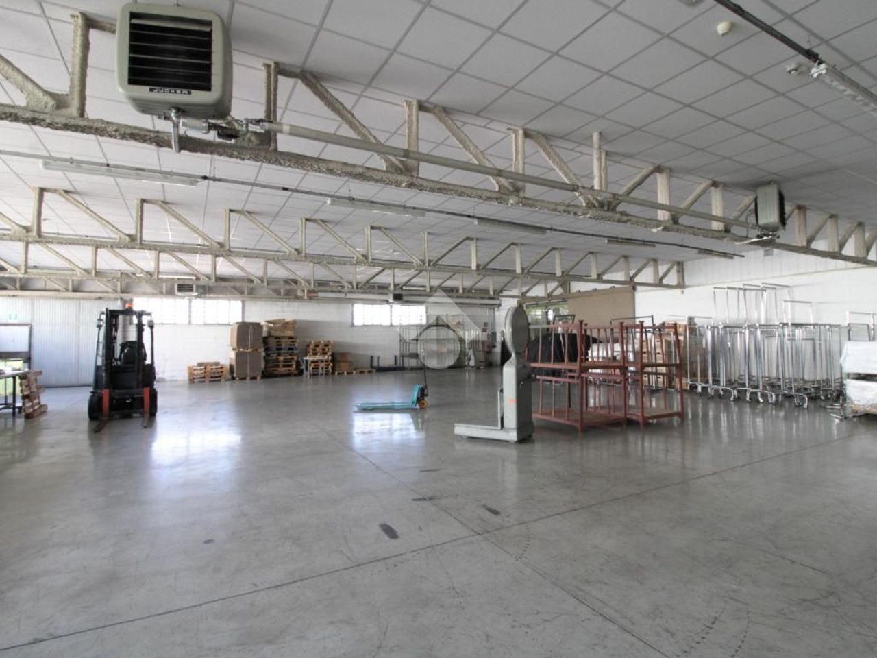Capannone in Via Industrie 13, Bottanuco, {3} - Foto 2