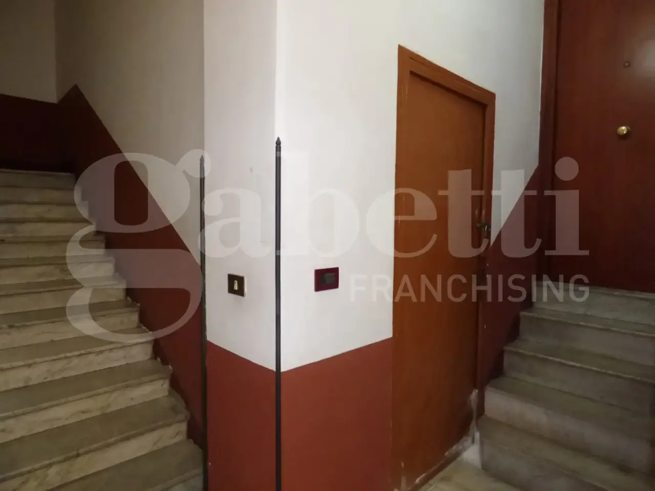Magazzino in Via Francesco Paolo Perez 74, Palermo, {3} - Foto 2