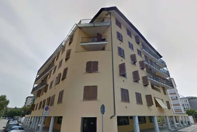 Wohnung in Via Monte Rosa, Busto Arsizio - Foto 1