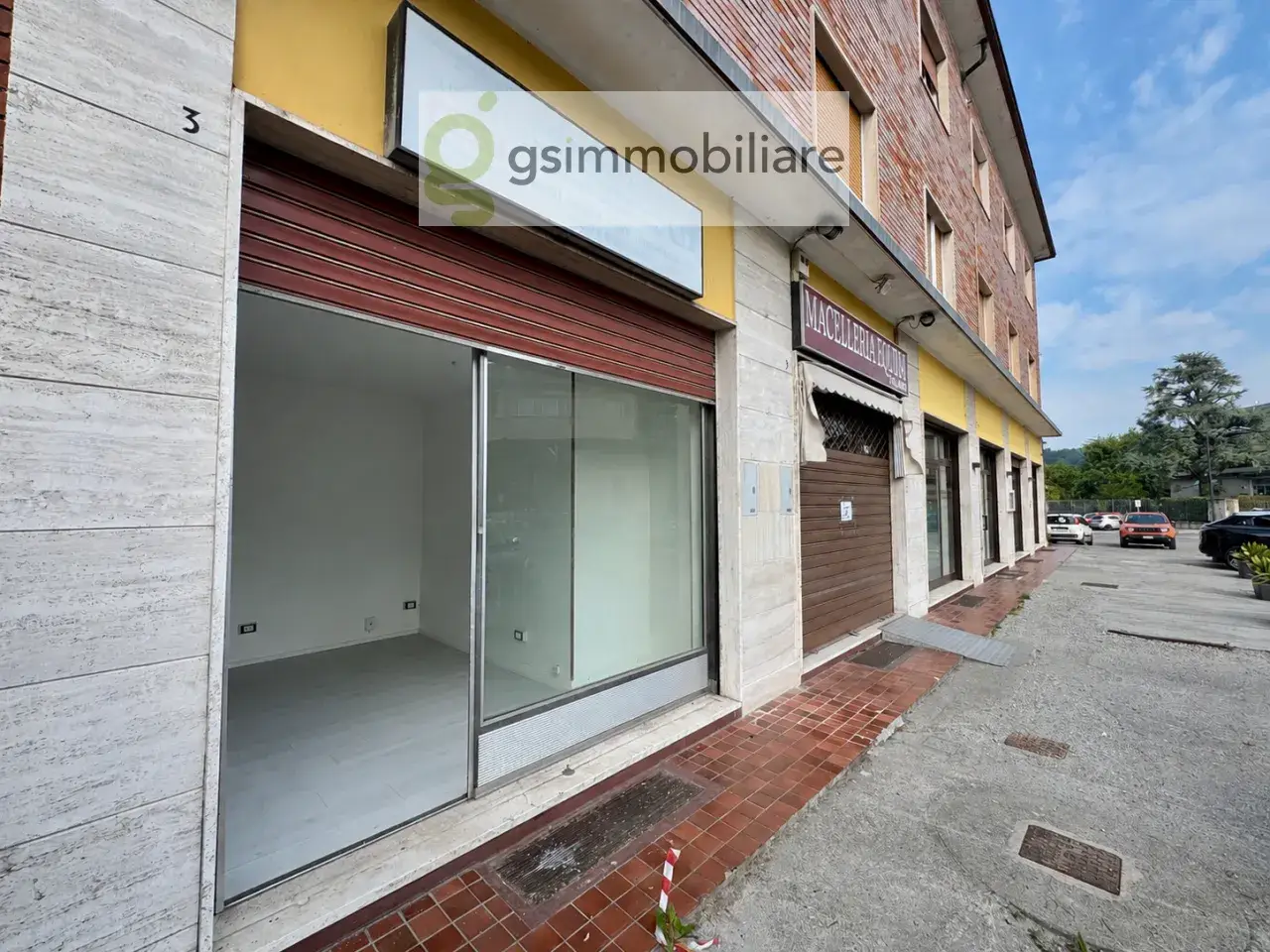 Negozio in Vial Caduti del Lavoro, Brescia, {3} - Foto 2