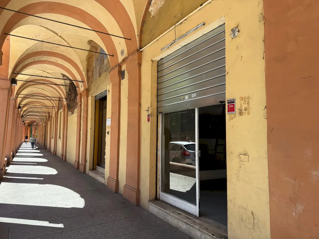 Negozio in Via Saragozza 181, Bologna, {3} - Foto 1