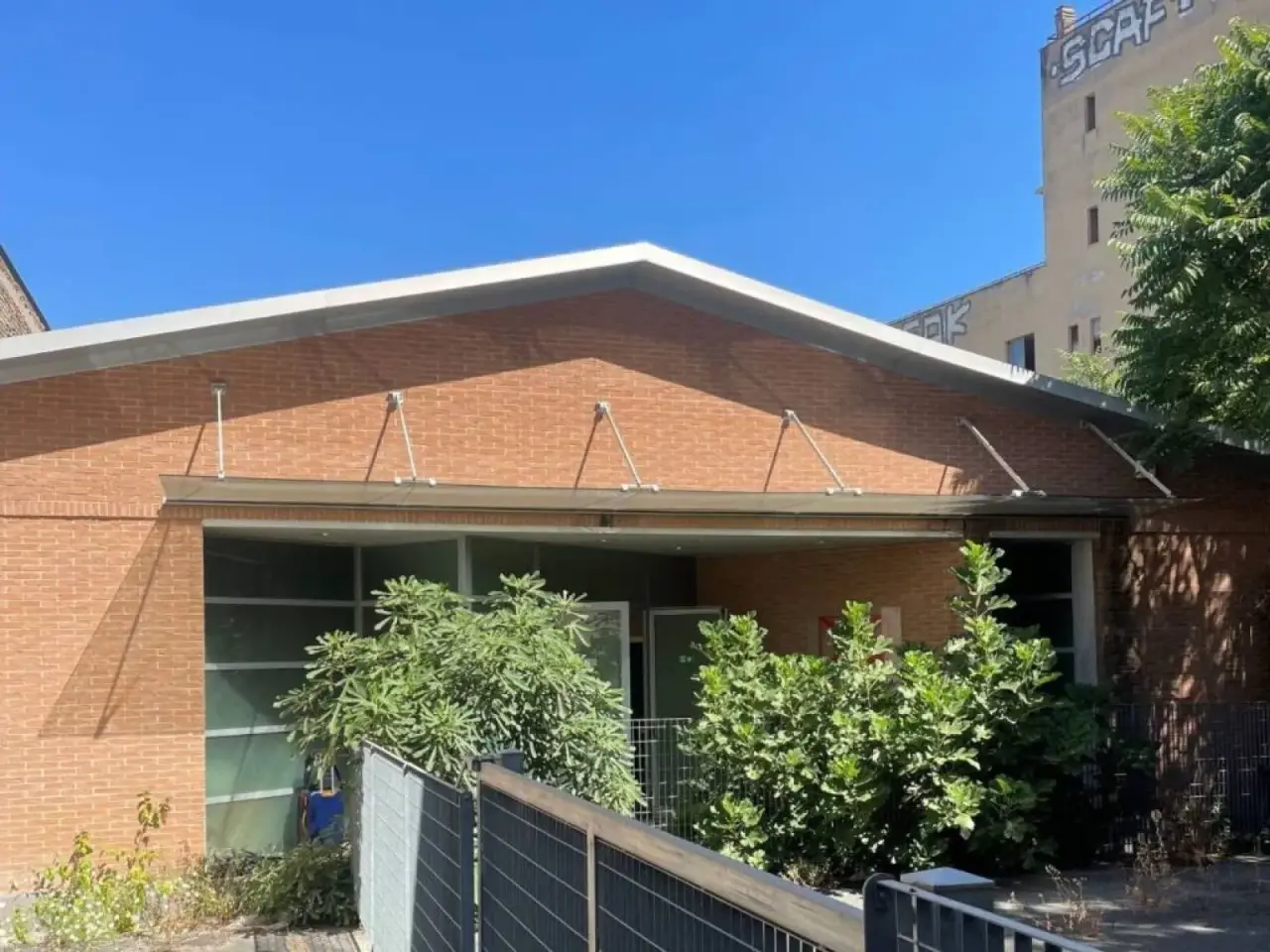 Azienda in Via Assisi 145, Roma, {3} - Foto 1
