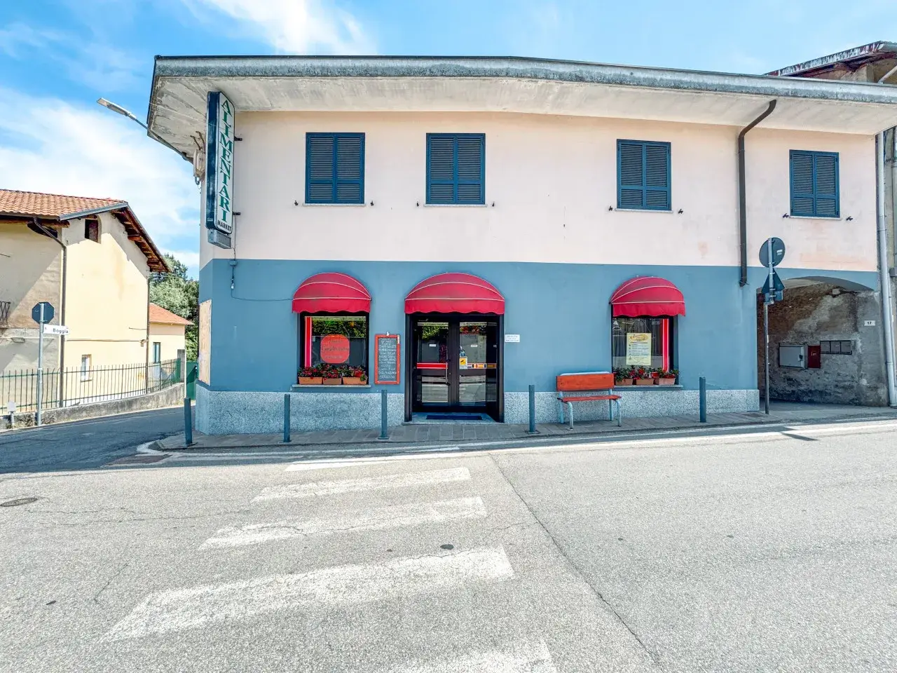 Minimarket in Veruno Via Marconi 15, Gattico-Veruno, {3} - Foto 1