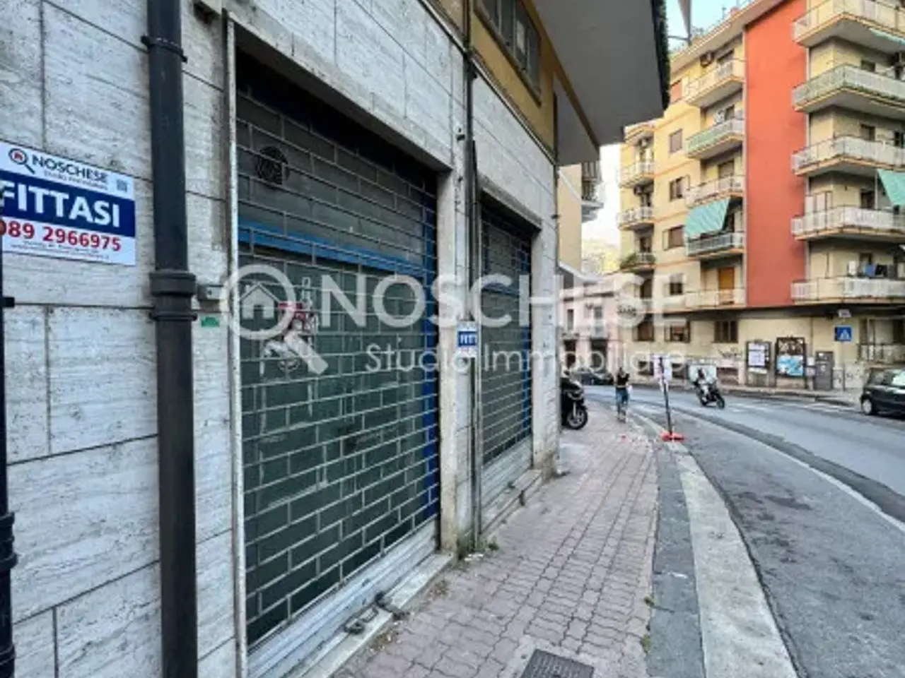 Negozio in Via Calata San Vito 3, Salerno, {3} - Foto 1