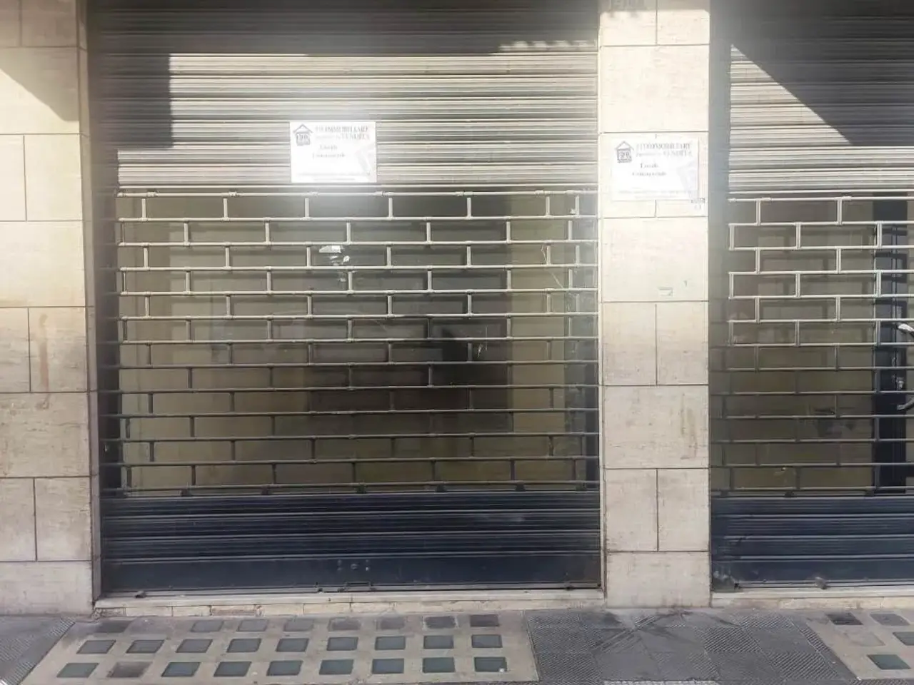 Negozio in Via Brigata Bari 140, Bari, {3} - Foto 2