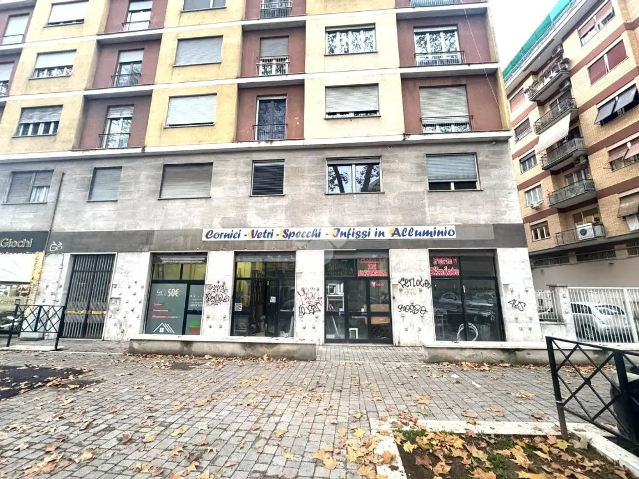 Negozio in Via della Magliana 186, Roma, {3} - Foto 1