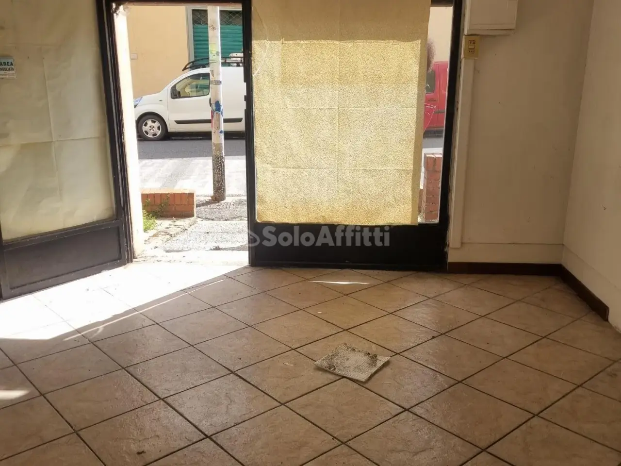 Negozio in Via della Casella 5a, Firenze, {3} - Foto 1