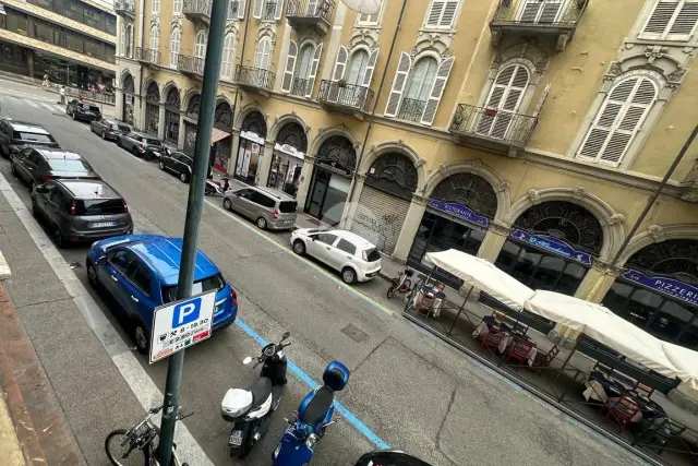 Geschäft in Via Melchiorre Gioia 11, Torino - Foto 1