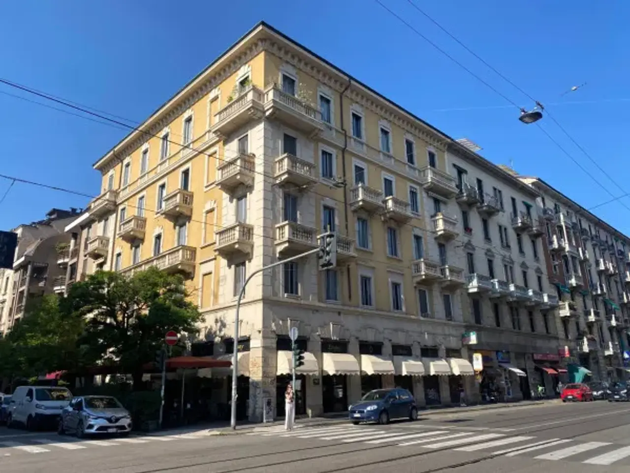 Ristorante in Via Andrea Maria Ampere 98, Milano, {3} - Foto 1