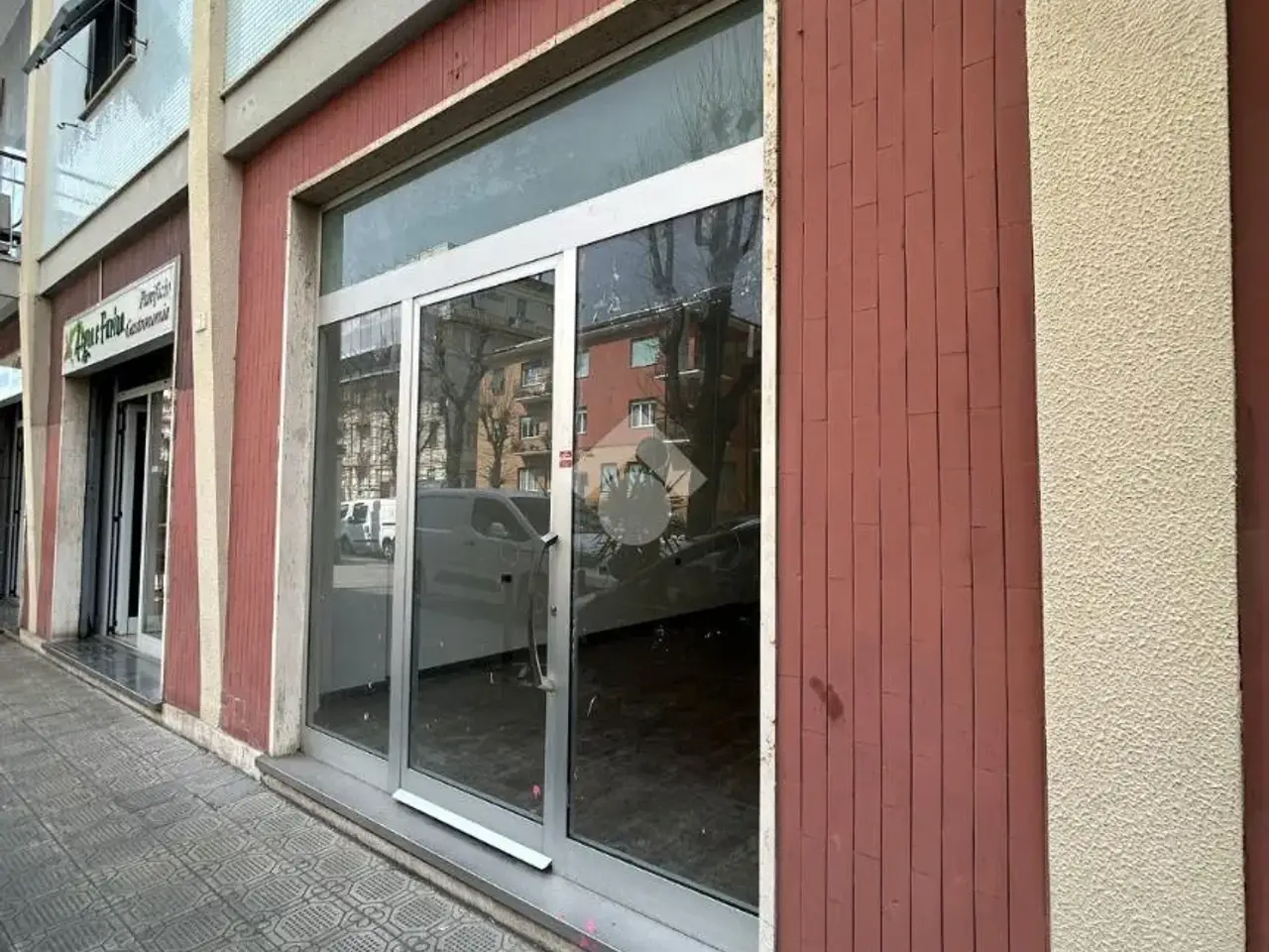 Negozio in Corso Buenos Aires, Lavagna, {3} - Foto 1
