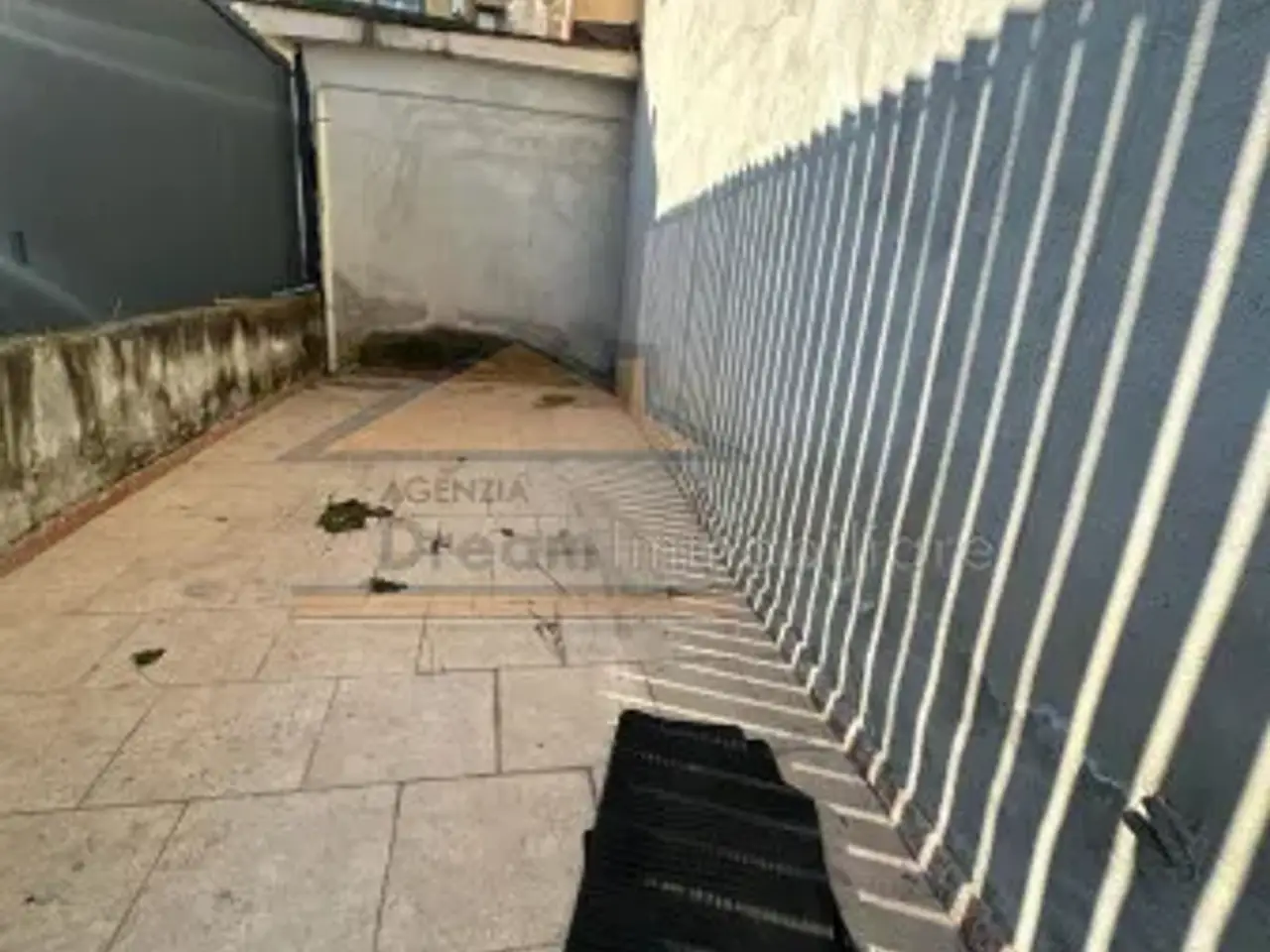 Magazzino in Via Aldo Moro, Mugnano Di Napoli, {3} - Foto 1