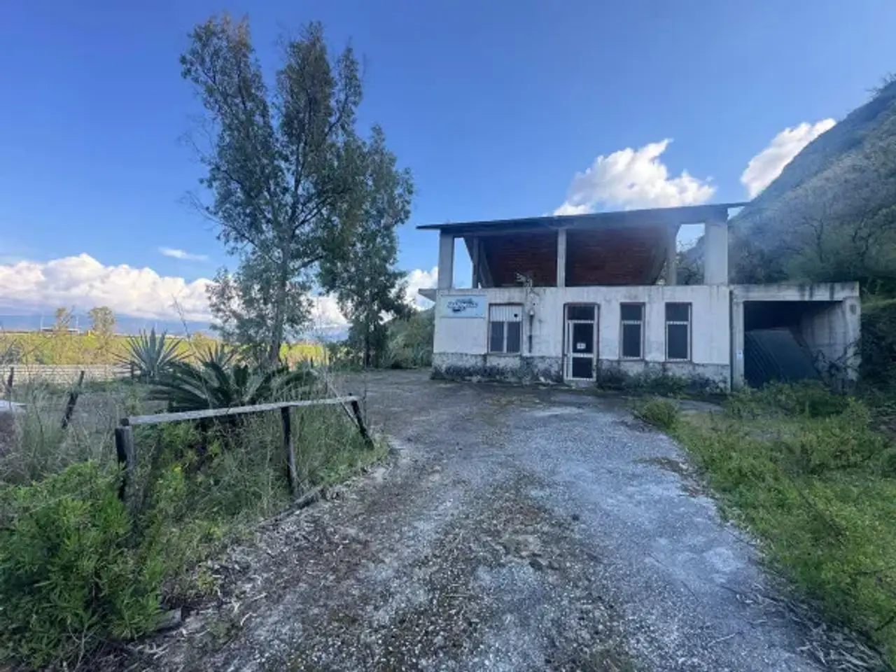 Magazzino in Via Campeggio, Oliveri, {3} - Foto 1