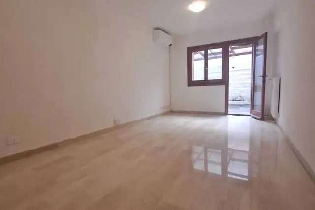 2-room flat in Via Candido Bavera, Alassio - Photo 1