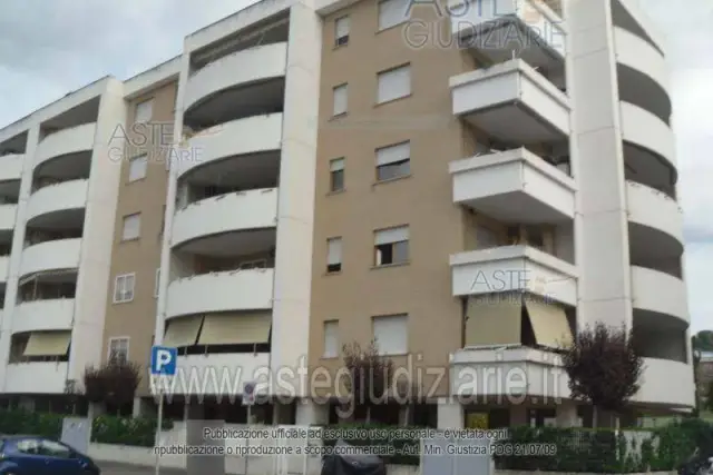 insertion image