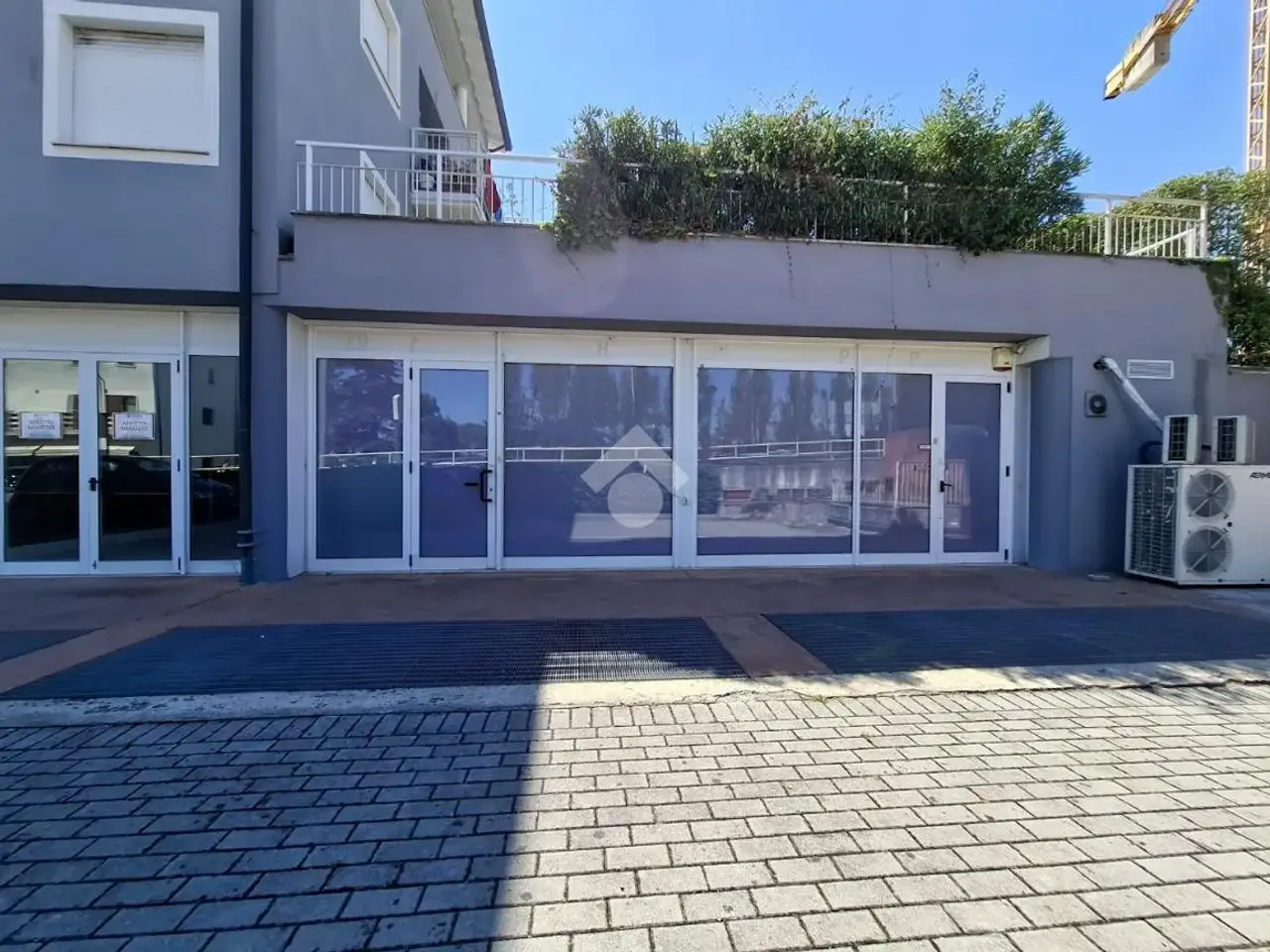 Negozio in Via G. Marconi 24, Padenghe Sul Garda, {3} - Foto 2