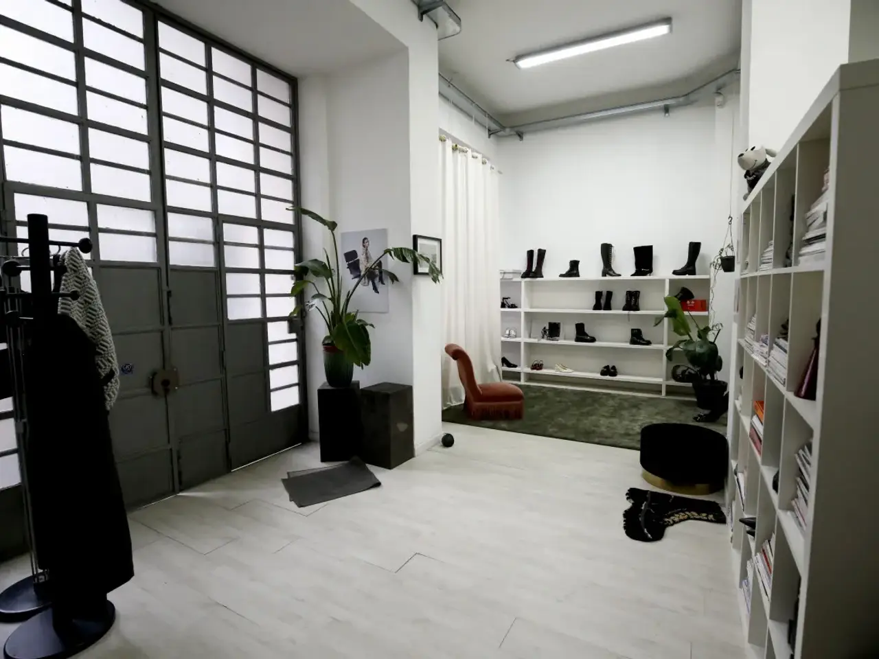 Magazzino in Via Gian Battista Tiepolo, Torino, {3} - Foto 2