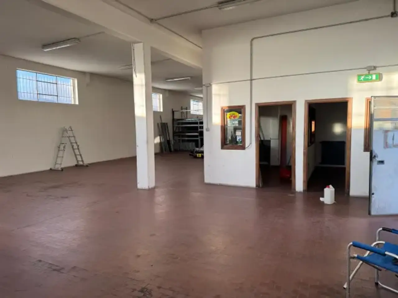 Magazzino in Via Settevalli 213, Perugia, {3} - Foto 1